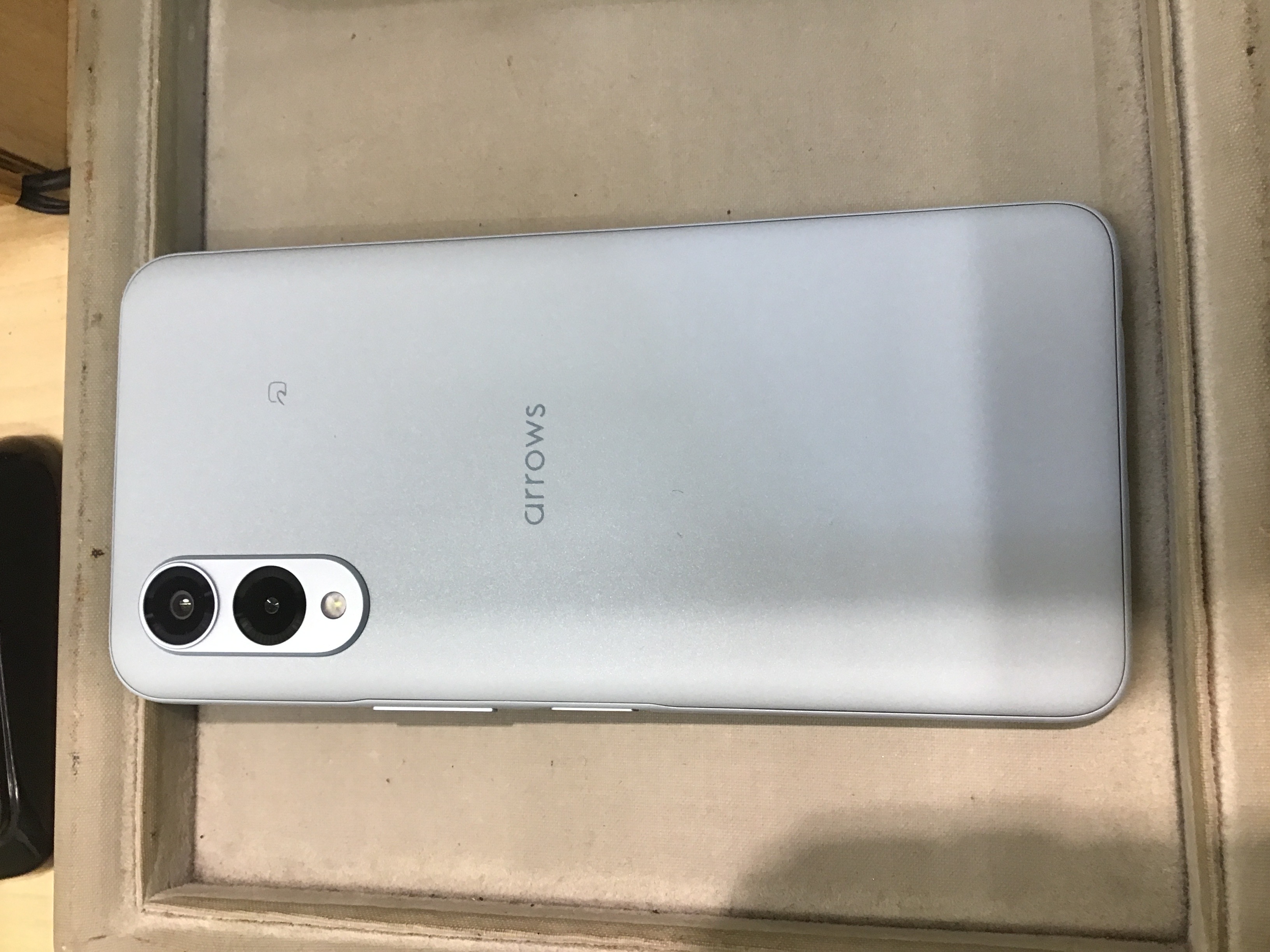 arrowsWE2の画面交換ならデータをそのまま・最短即日修理のスマホ修理工房ラザウォーク甲斐双葉店へ